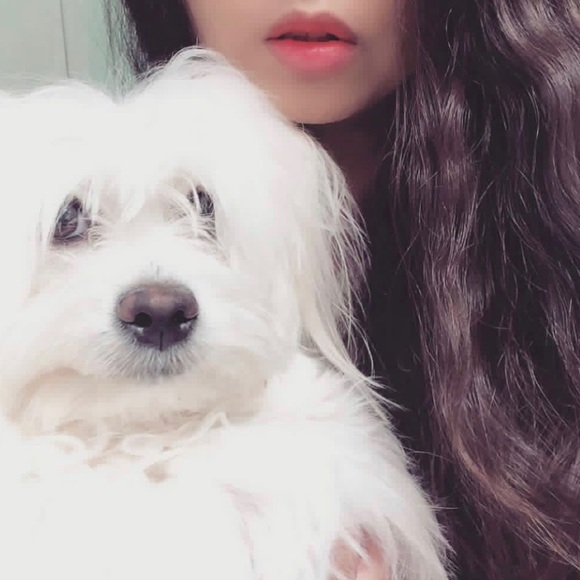 Meet your Posher, Pamela - Picture 2 of 2